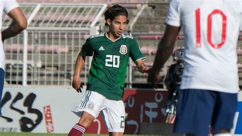 Diego lainez leyva (born 9 june 2000) is a mexican professional footballer who plays as a winger for la liga club real betis and the mexico . Chicharito & Moreno out, Lainez in: How Mexico must ...