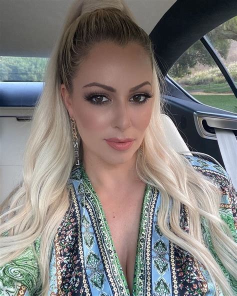 Picture Of Maryse Ouellet