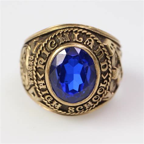 10k Gold 13 48g Class Ring With Blue Stone Property Room