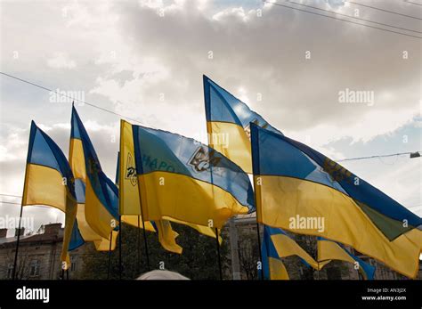 Stepan Bandera Denkmal Enthüllung In Der Stadt Lwiw Ukraine