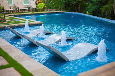 Considering Pool Bubblers Pros Cons Ideas And Cost