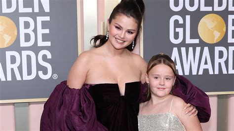Selena Gomez And Her Sister Gracie Laugh Off Body Shaming Comments