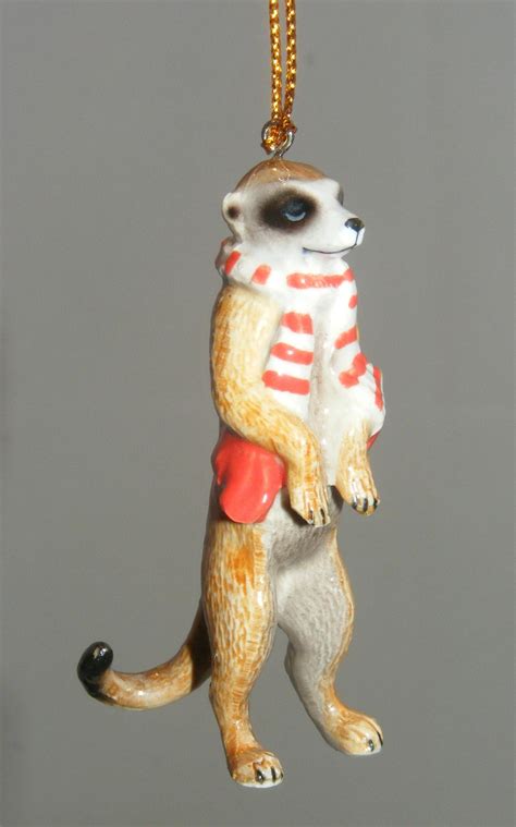 Northern Rose Porcelain Christmas Tree Decoration Meerkat With Scarf R362