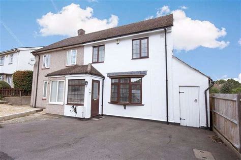 Maybe you would like to learn more about one of these? 3 Bedroom Semi Detached For Sale In Liphook Road, Watford ...