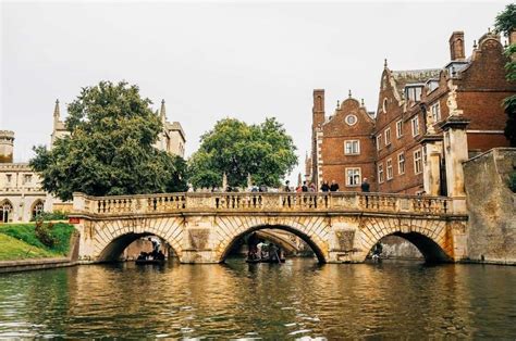 The Perfect Cambridge Day Trip Punting Pubs And More