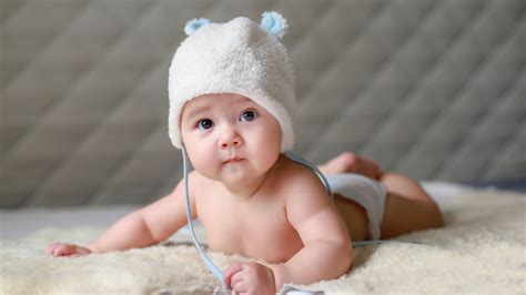 4 aylık bebek gelişimi nasıl olur? | Anne - Baba