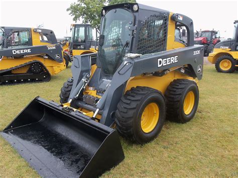 John Deere Skid Steer Loader Jd Construction Equipment Pinterest