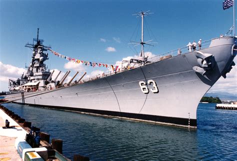 絶妙なデザイン USS BB 63 ミズーリ asakusa sub jp