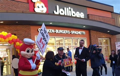 Jollibee Officially Opens In Calgary As Hundreds Line Up To Celebrate