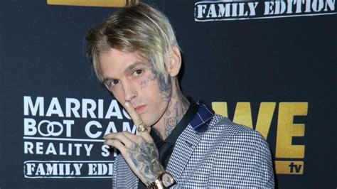 Aaron Carter Checks Into Rehab After Losing Custody Of 10 Month Old Son Iheart