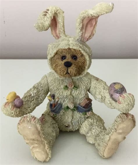 Boyds Bears Bearstone Articulated Easter Bunny Outfit Figurine