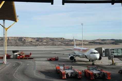 Aeropuerto De Madrid Barajas T4 Gates S Outside 1 Aeropuerto