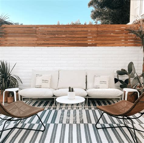 17 Apartment Patio Ideas To Create An Outdoor Escape