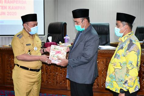 Setelah disahkannya apbd jember tahun 2021, pada tanggal 13 april 2021 pemerintah kabupaten jember mulai melakukan perbaikan jalan. Apbd Kabupaten Malinau 2021 / APBD Kabupaten Blitar Tahun 2021 Mencapai 2,2 T, Berikut ...