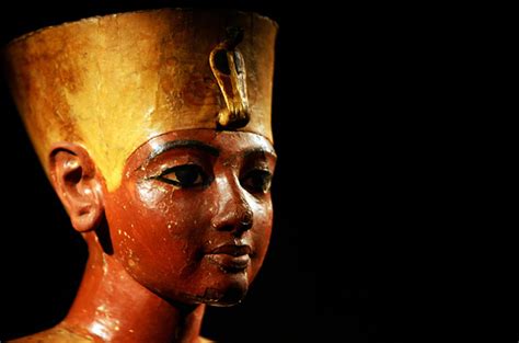 Tutankhamun The Boy King Photo Essays Time