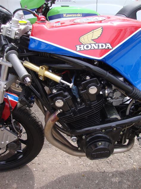 Covering motogp, flat track racing and world superbike. classic racing motorcycle club, darley moor, part three