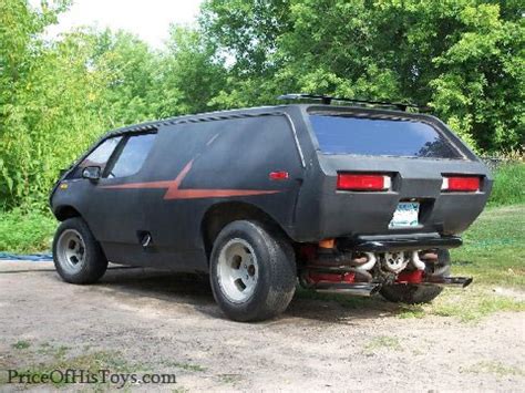 We talk about curtis brubaker and his crazy cool brubaker box car design. Brubaker Box Kit Car w/Video