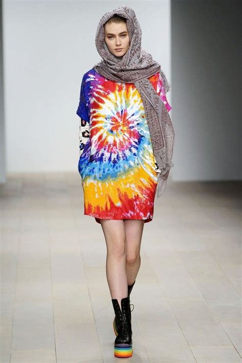 Ashish Aw12 Tie Dye Print Tie Dye Fashion Fashion Trends