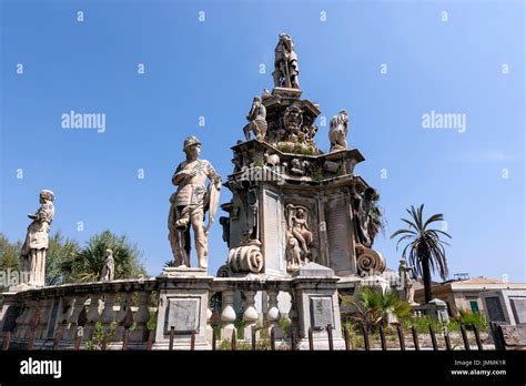 Italy Sicily Palermo Piazza Vittoria Hi Res Stock Photography And