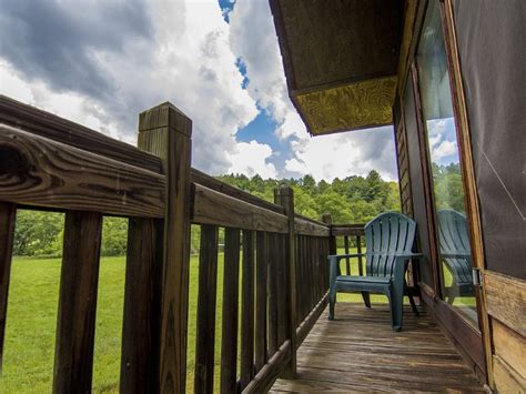 Sweetie, honey, pumpkin', boo—whatever you call your special someone, this is your chance to woo them with an incredible romantic getaway. Romantic wooded creek cabin on 100 acre sheep farm with ...