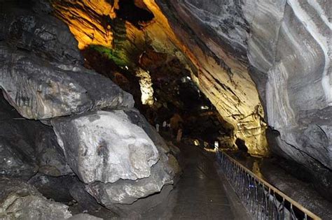 Borra Caves Near Araku Valley Of Vizag Or Visakhapatnam Tour