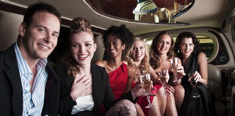 Rent A Luxurious Limousine To Celebrate Your Holiday In Boston