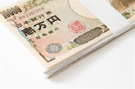 The site owner hides the web page description. 「専業主婦になりたい」なら確認すべき男女50人の実体験＆本音 ...
