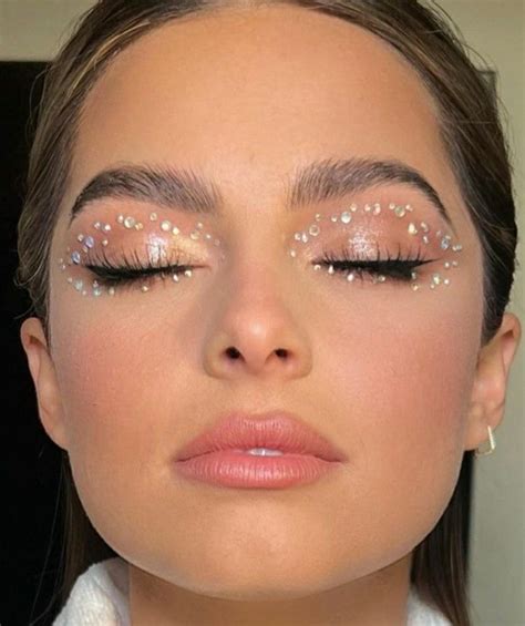 Gem Makeup Jewel Makeup Crystal Makeup Makeup Eye Looks Eye Makeup Art Glitter Makeup