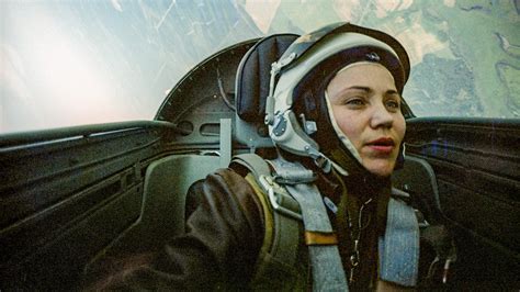 marina popovich pilot perempuan soviet yang dijuluki “nyonya mig” russia beyond