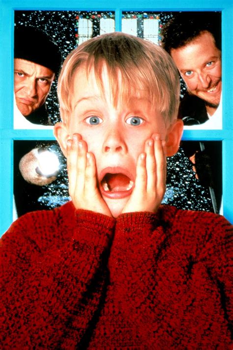 Macaulay Culkin Reprises Home Alone Kevin Role Glamour Uk