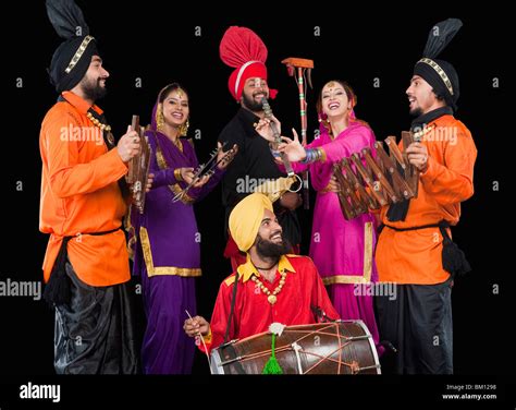 Bhangra The Traditional Folk Dance From Punjab In North India Stock Photo Alamy
