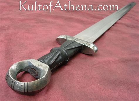 Ring Pommel Viking Sword
