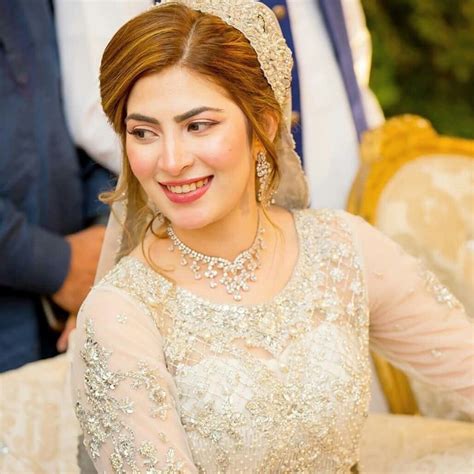 Pakistani Bridal Makeup Bridal Lehenga Red Pakistani Bridal Dresses Walima Dress Shadi
