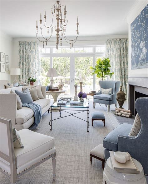 Kate Singers Living Room At The Hamptons Showhouse How