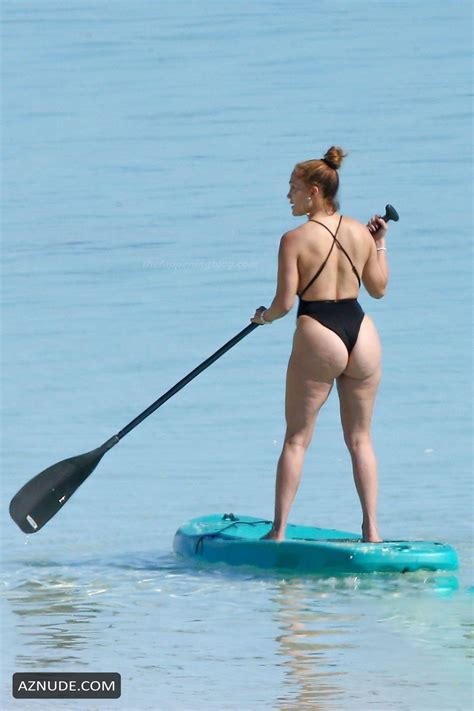 Jennifer Lopez Sexy Does Paddle Boarding In Turks And Caicos Islands