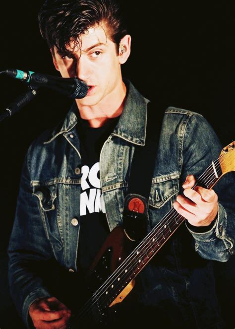 Alex turner of arctic monkeys. Alex Turner',s | via Tumblr - image #1228443 by awesomeguy on Favim.com