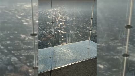 Protective Layer On Skydeck Ledge Of Chicagos Willis Tower Cracks