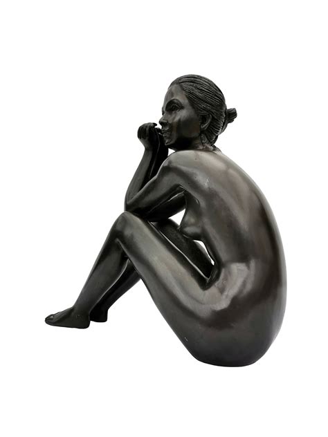 Bronzen Sculptuur Van Een Zittende Naakte Vrouw Etsy Belgi