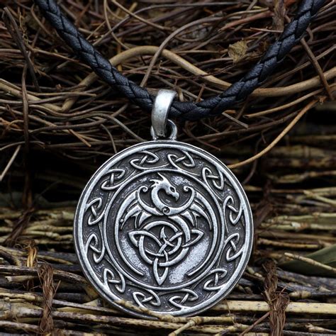 Men Viking Slavic Talisman Triangle Knot Celtic Dragon Pendant Necklace