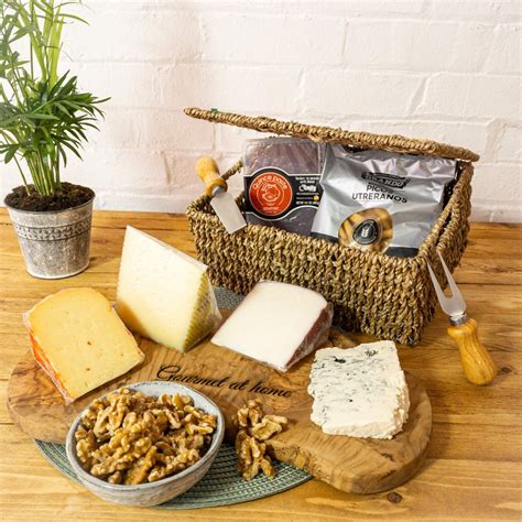 The Cheese Lover Box