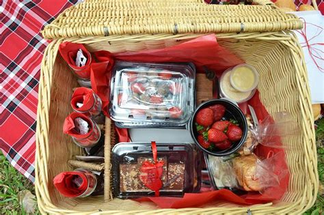 Dial A Picnic Catering Company Picnic Picnic Basket Catering