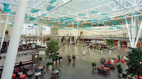 Indianapolis Airport Ranked No 1 In CondÃ© Nast Traveler Survey