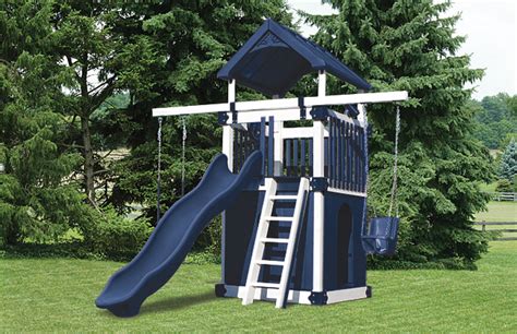We can solve your space problem by directing you to think up and down rather than from side to side. Choosing a Backyard Playset for a Small Space | Swing Kingdom
