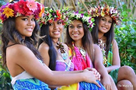 Hula Heaven Polynesian Dance Hawaiian Dancers Hawaiian Culture