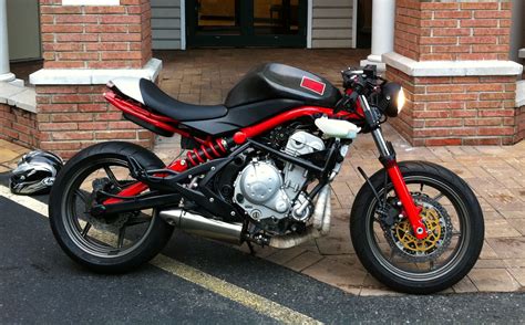The 2012 model drops the r suffix from its name. Pin on Ninja 650r
