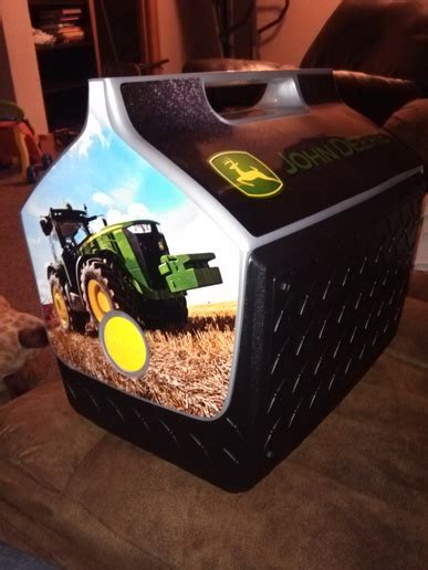 John Deere Cooler Yesterdays Tractors