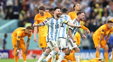 1000x3000 Resolution Lionel Messi Celebration Fifa World Cup 2022