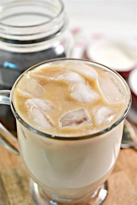 For drinks, stick with water, black coffee, unsweetened iced tea, or diet coke products. Keto Iced Coffee! Low Carb Iced Coffee Idea - Quick & Easy ...