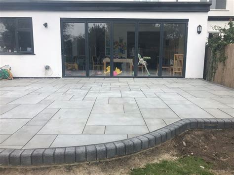 Kandla Grey Sawn Smooth Honed Sandstone Paving Slabs 1650m2 Mixed