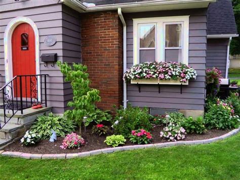 10 Pretty Front Of House Landscaping Ideas 2020
